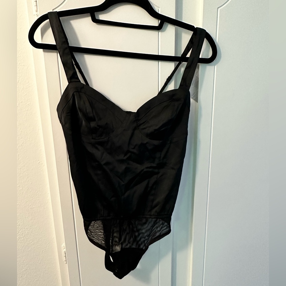 ABERCROMBIE AND FITCH BODY SUIT